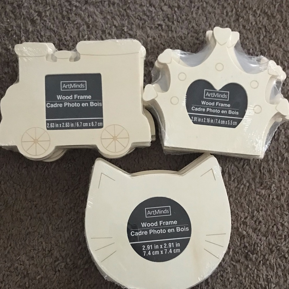 15 wooden frames 3 designs NWT